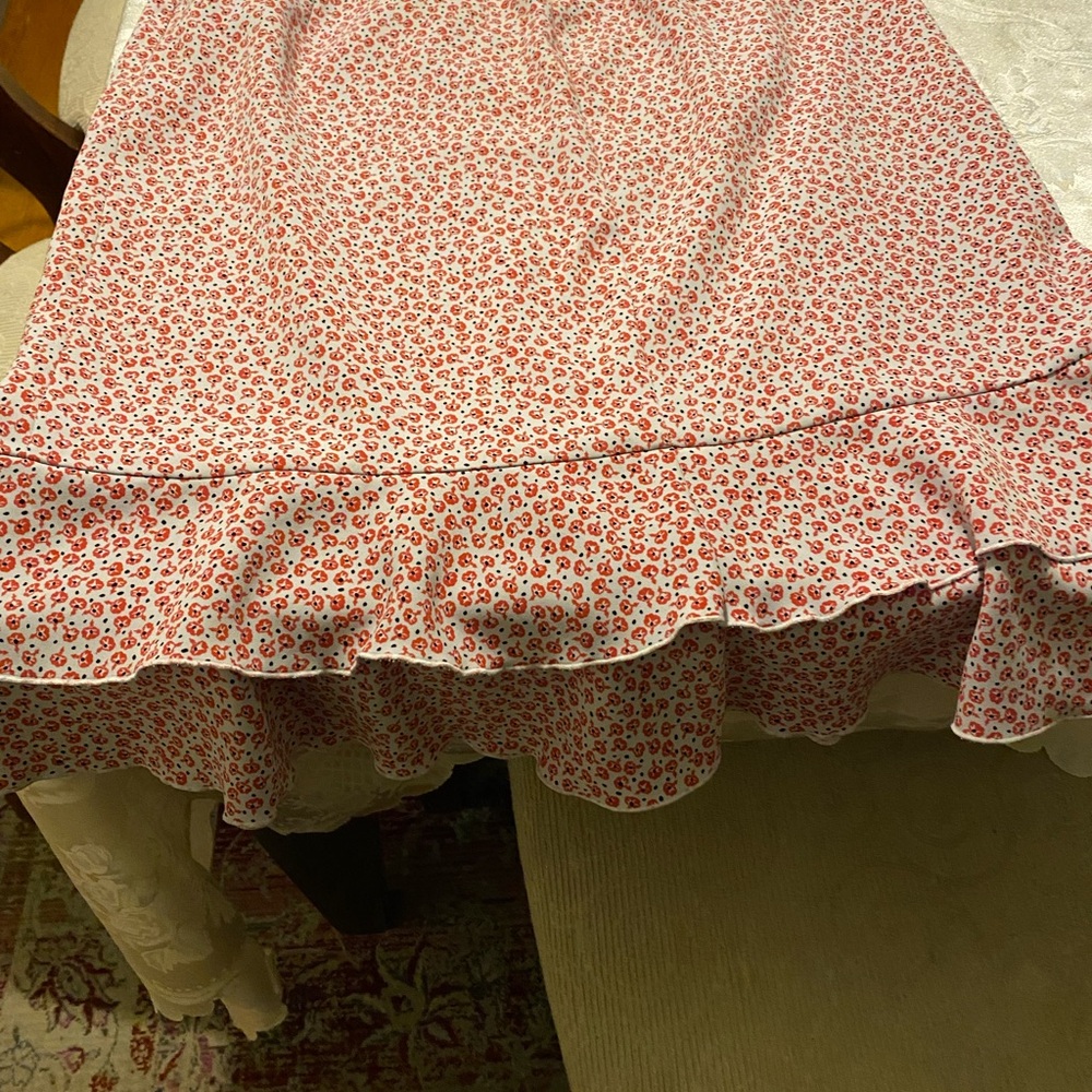 Summer skirt, Ann Taylor brand 100% polyester, soft fabric